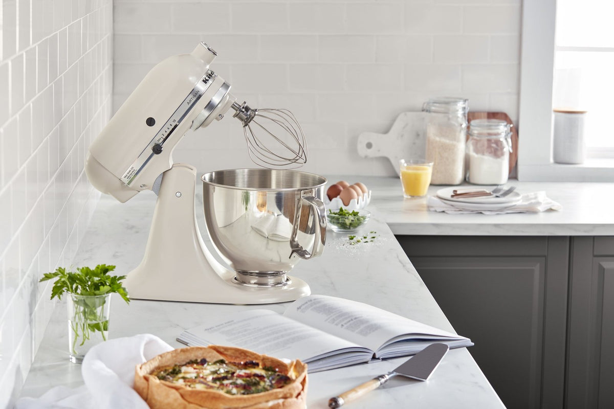 KitchenAid Artisan Series 5-Quart Tilt-Head Stand Mixer – KSM150PSMH, Milkshake