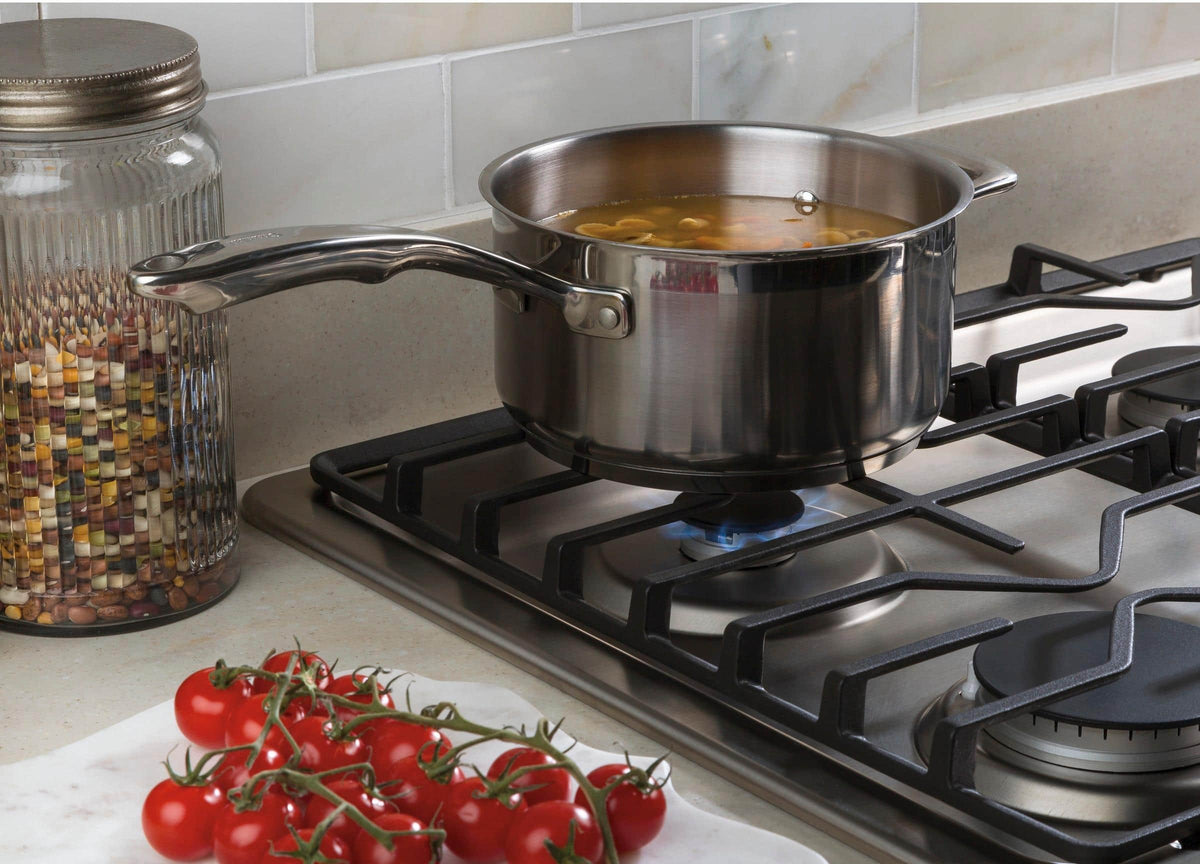 GE – 30 in. Wide 4 Burner Built-In Gas Cooktop with Dishwasher-Safe Grates – Stainless Steel