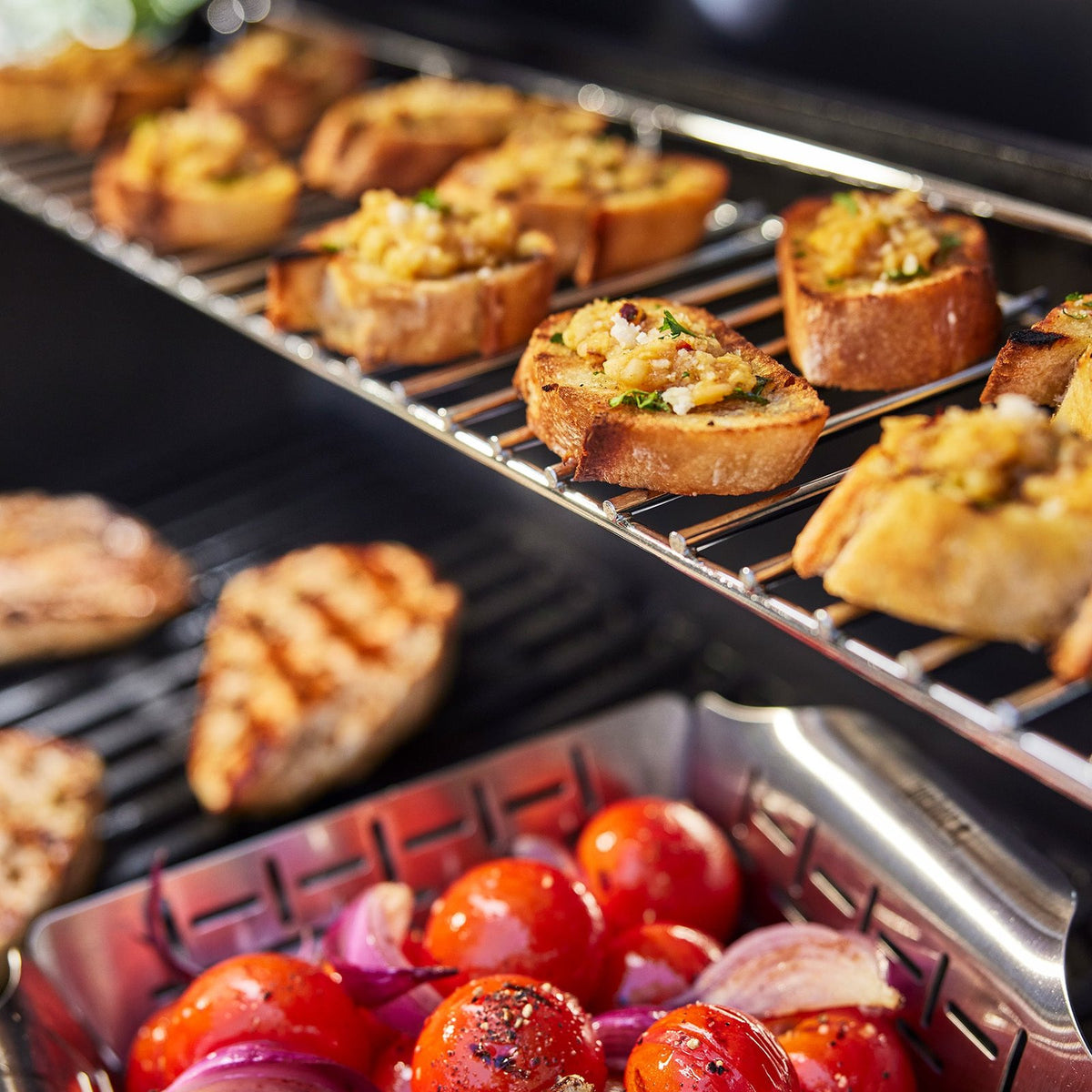 Genesis® EX-325W Smart Gas Grill (Liquid Propane)