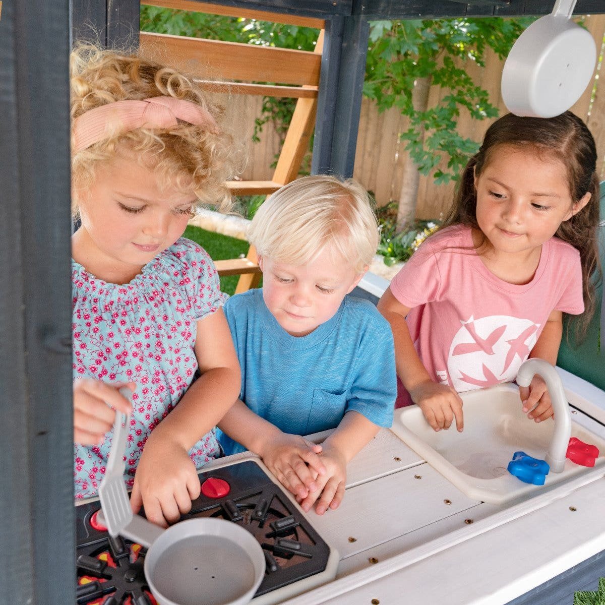 Cozy Escape Playhouse – Navy – Installation Available - Prioka