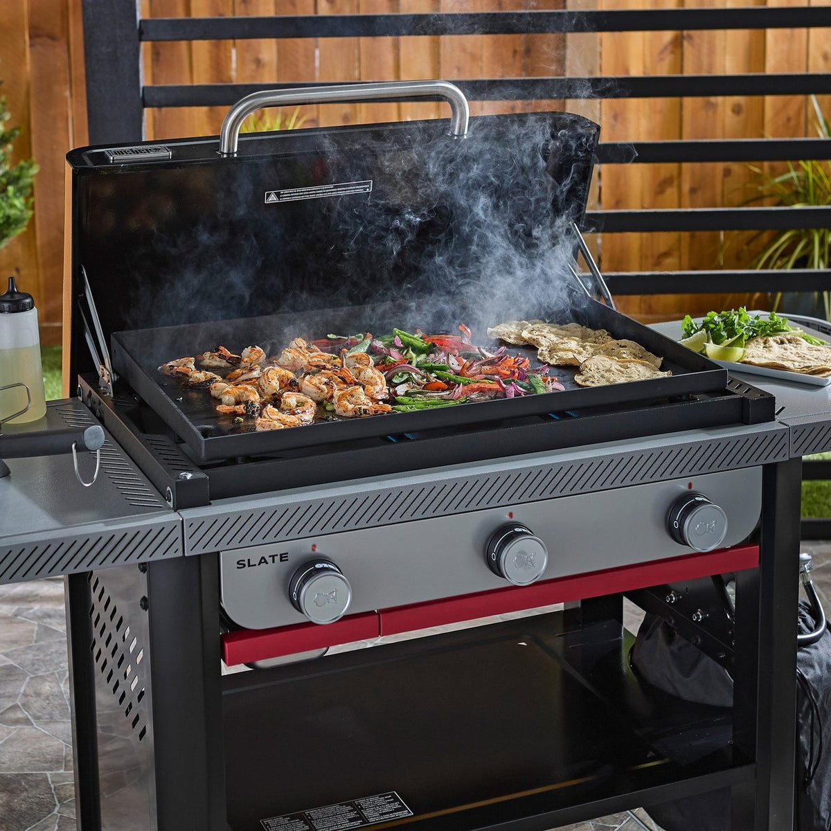 Slate® 28″ Rust-Resistant Griddle (Natural Gas)