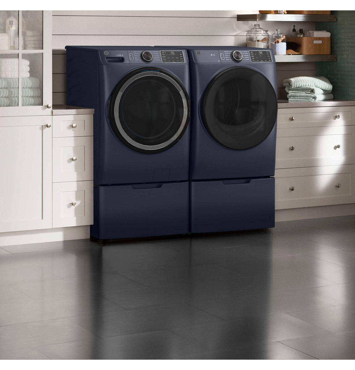 GE – 28 in. Wide and 16 in. Tall Laundry Pedestal with Storage Drawer for Select Washers and Dryers – Sapphire Blue