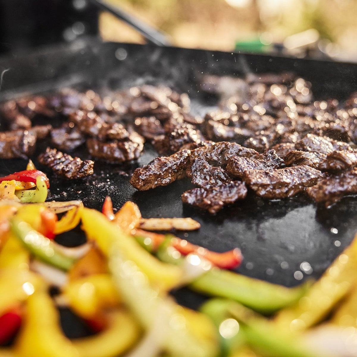 Slate® 28″ Rust-Resistant Griddle (Natural Gas)