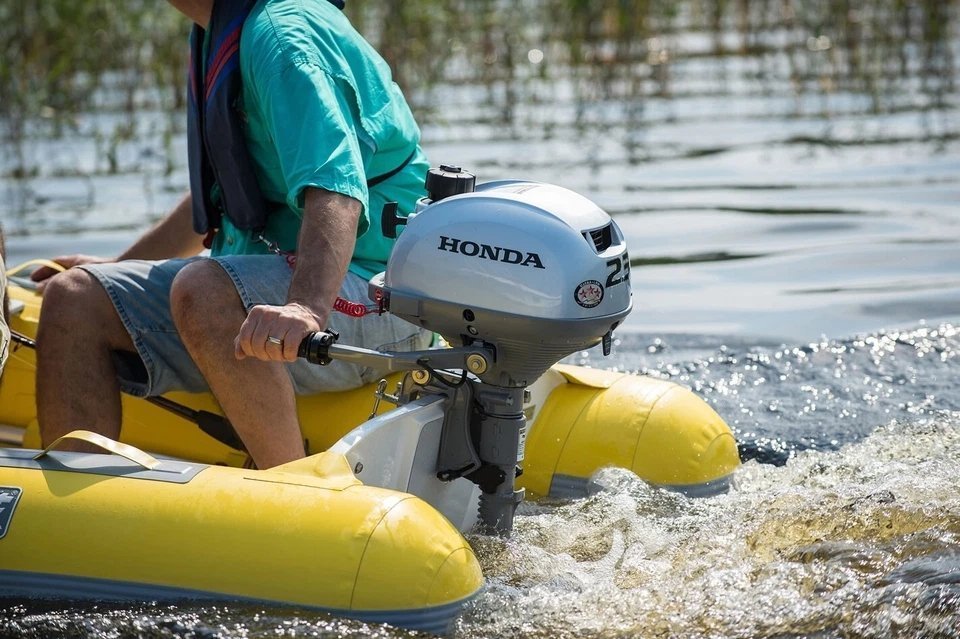 Honda BF2.3DHLCH 2.3 HP Marine Outboard Motor