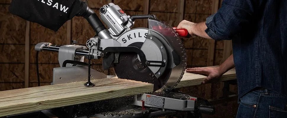 SKIL SPT88-01 12″ Worm Drive Dual Bevel Sliding Miter Saw