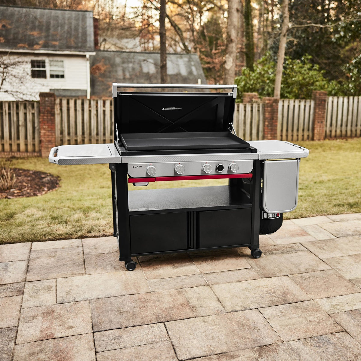 Slate® 36″ Rust-Resistant Griddle with Flip-Up Side Table (Liquid Propane)