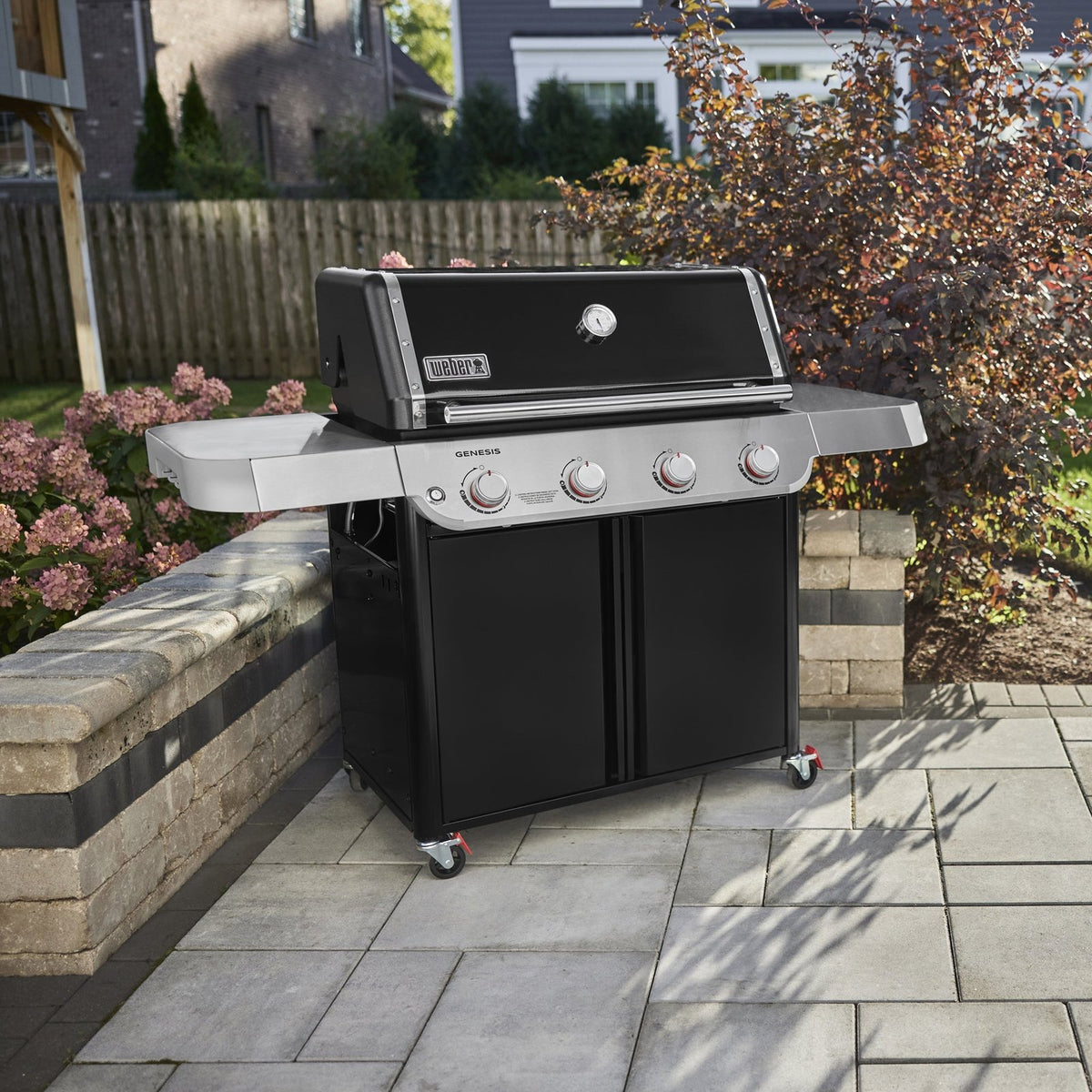 Genesis E-415 Gas Grill (Liquid Propane)