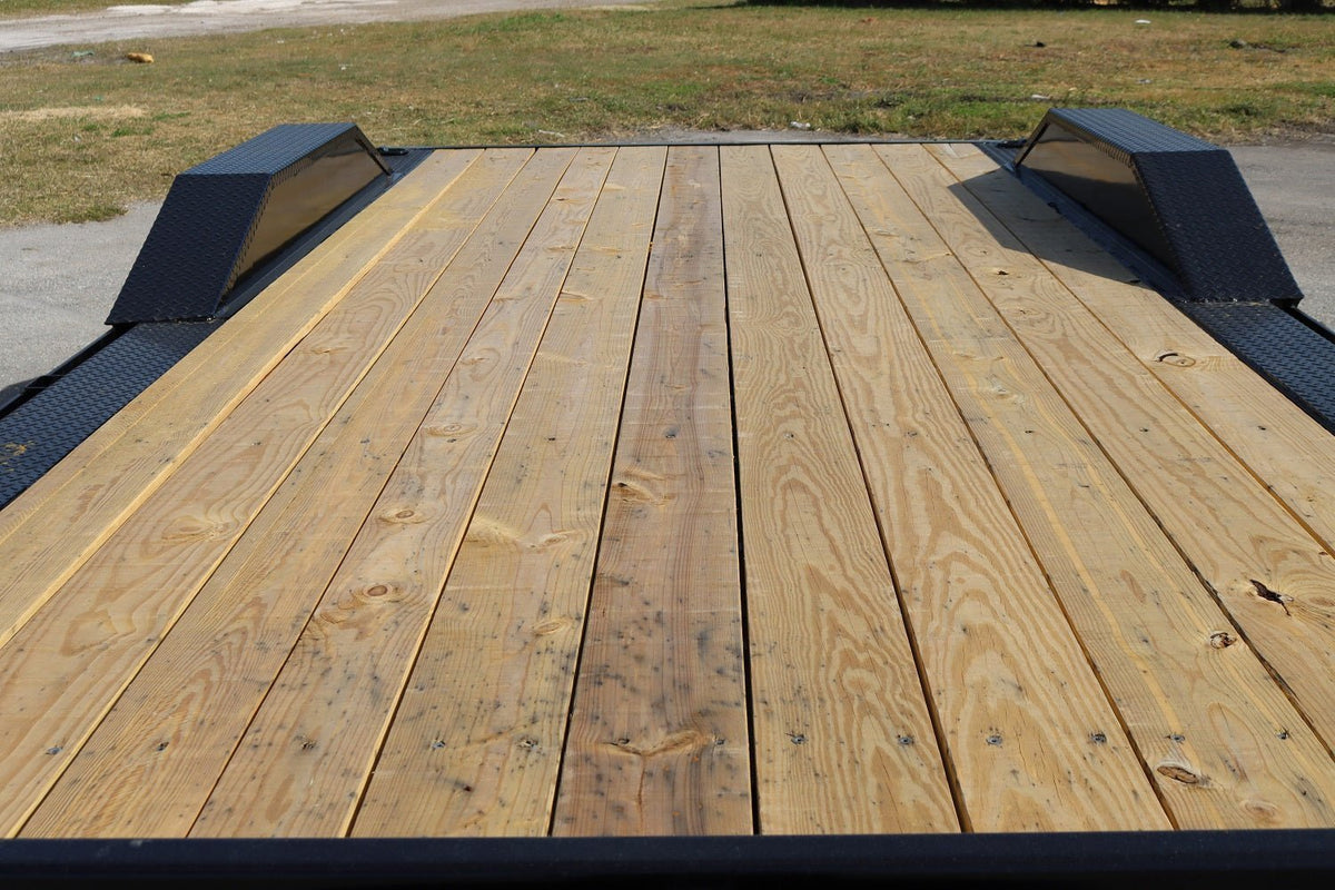 22 Foot Big Tex Heavy Duty with Drive-Over Fender Black Equipment Trailer (14DF-19BK+3KR) - Prioka