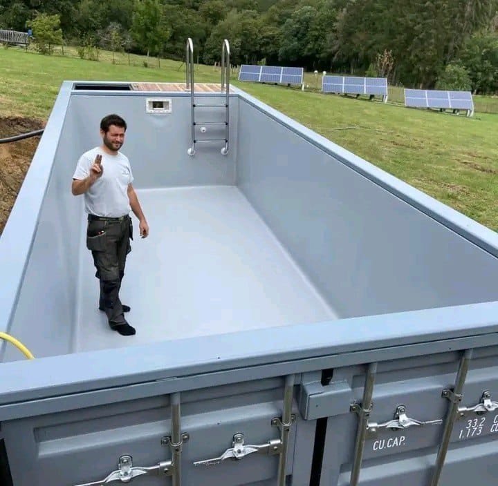 40ft Swimming Pool container - Prioka