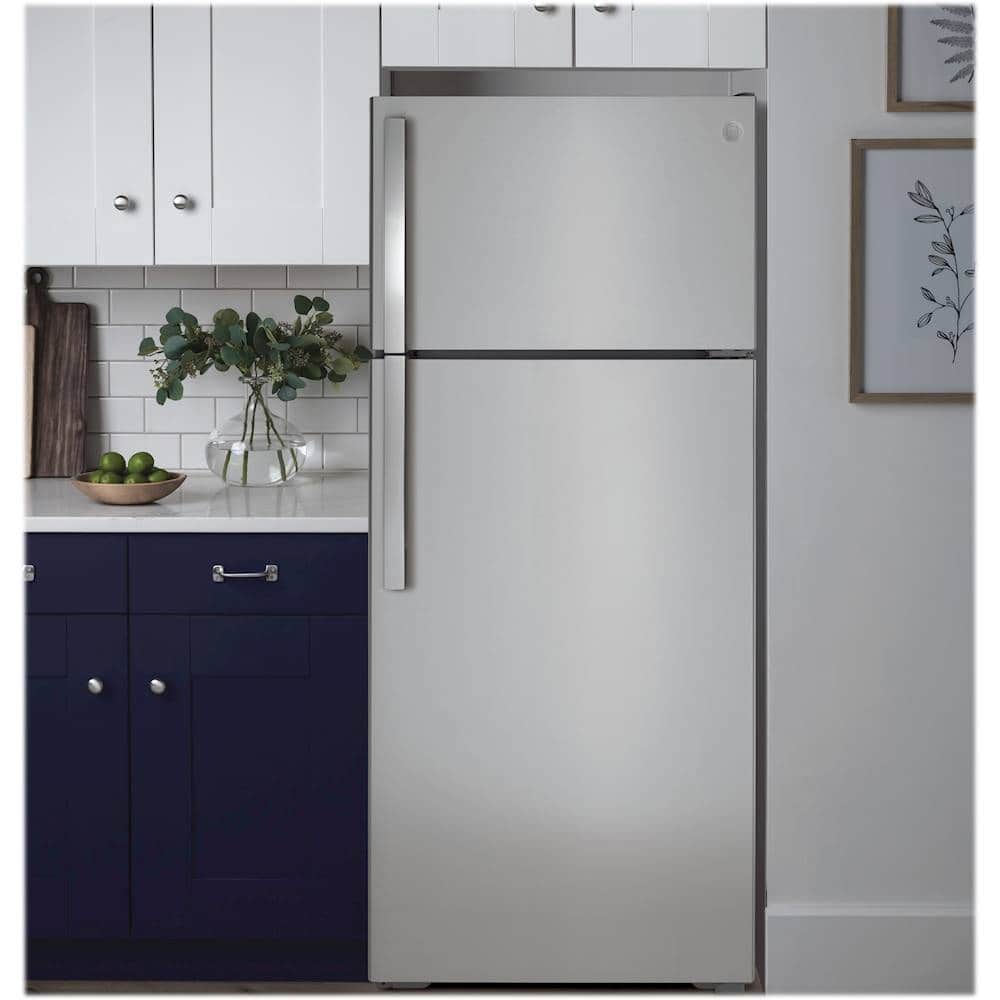 GE – 28 in. Wide 17.5 Cu. Ft. Top-Freezer Refrigerator with Edge-to-Edge Glass Shelves – Stainless Steel