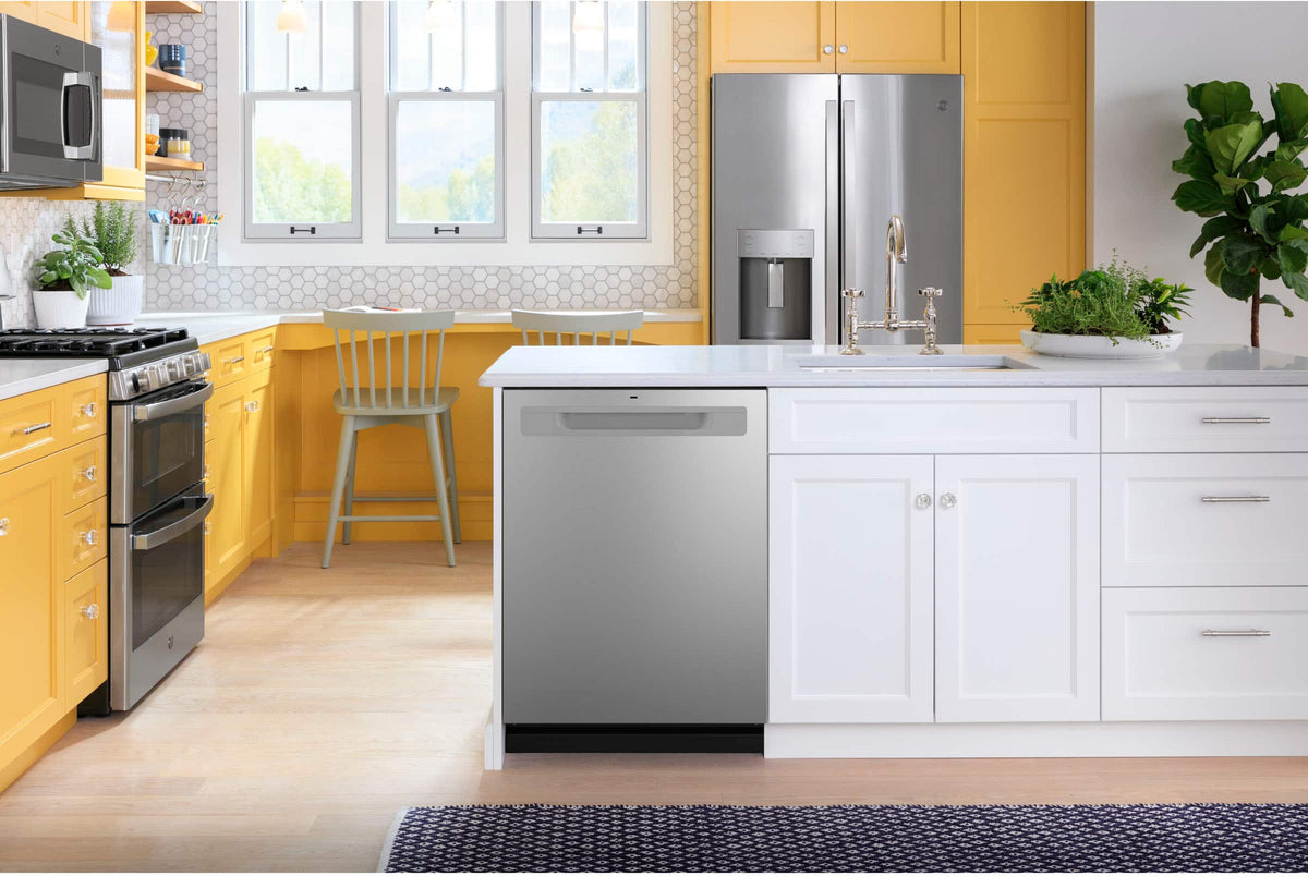 GE – 24″ Top Control Built-In Plastic Tub Dishwasher with 3rd Rack, Bottle Jets and 50 dBA – Stainless Steel