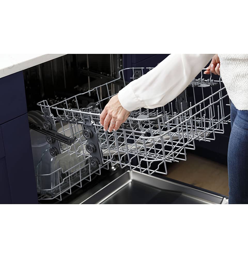 GE – 24″ Front Control Built-In Plastic Tub Dishwasher with Steam + Sanitization and 52 dBA – White