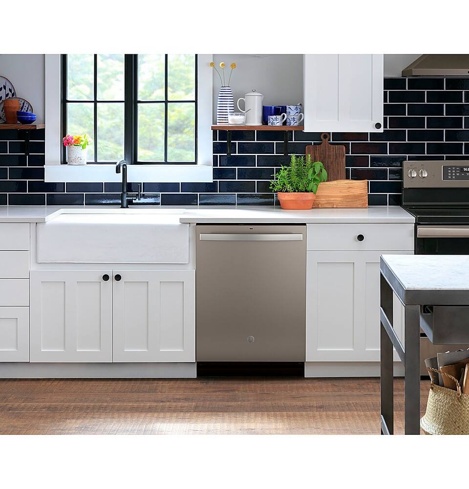 GE – 24″ Top Control Built-In Plastic Tub Dishwasher with Sanitize Cycle and 52 dBA – Slate