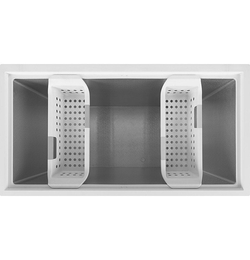 GE – 10.7 Cu. Ft. Chest Freezer with Manual Defrost – White