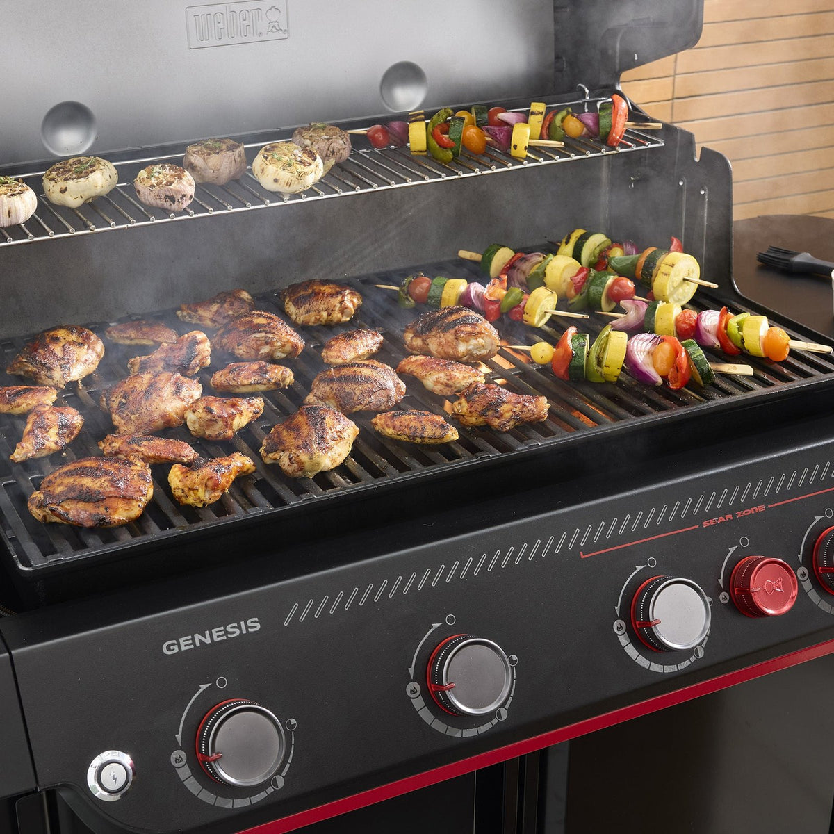 Genesis® E-430 Gas Grill Stealth® Edition (Liquid Propane)