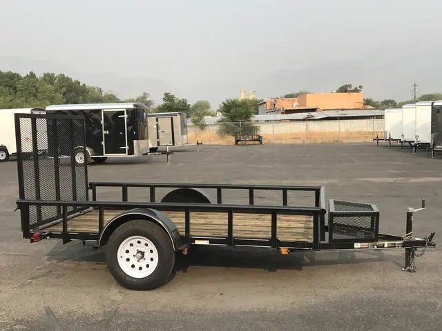 5.5 X 10 Carry-On Utility Pipe Top w/ Mesh Tongue Box Trailer