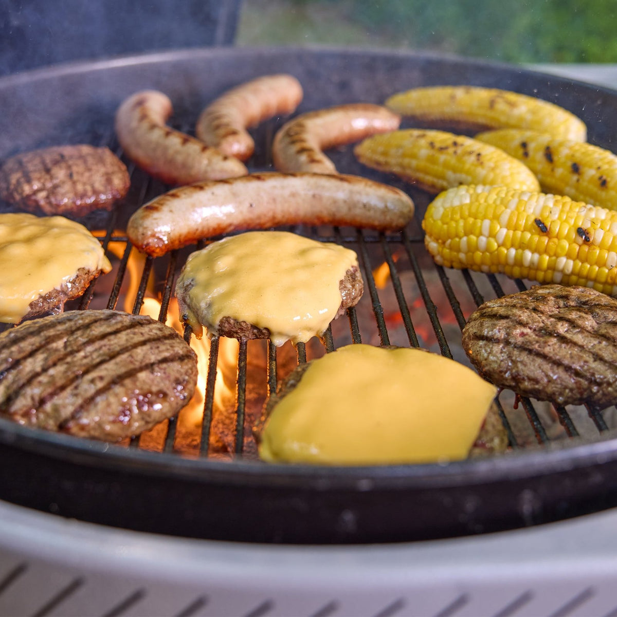 22” Performer™ Charcoal Grill