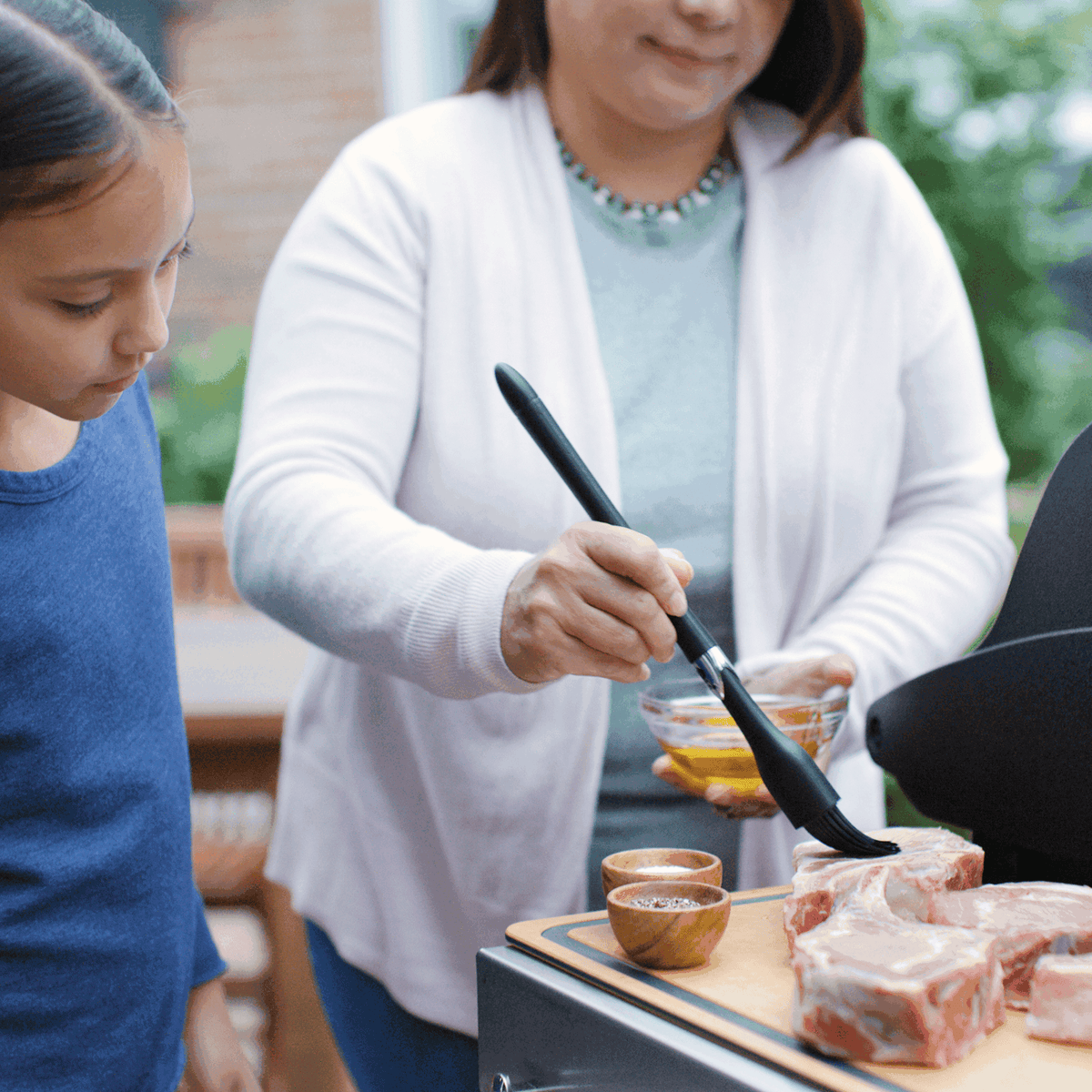 Spirit EX-325s Smart Grill (Natural Gas)