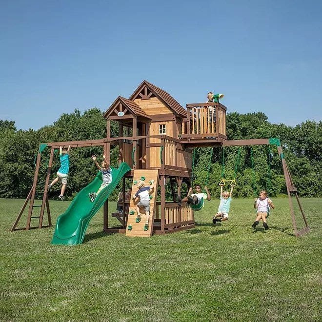 Backyard Discovery Skyfort II Cedar Swing Set/PlaySet - Prioka