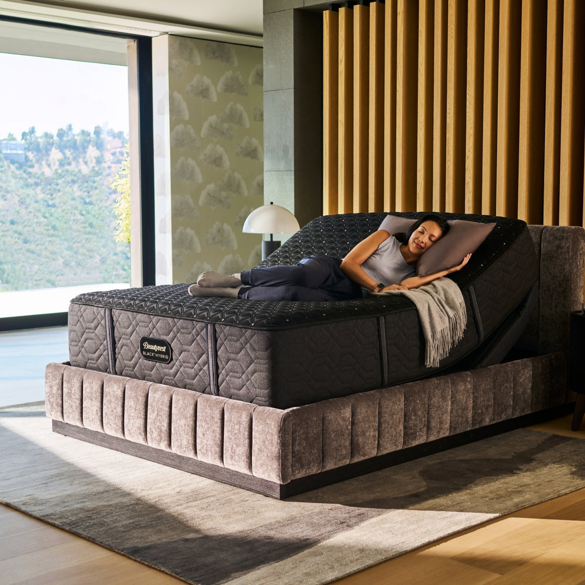 Beautyrest Black® Hybrid Series Three Plush Mattress - Prioka