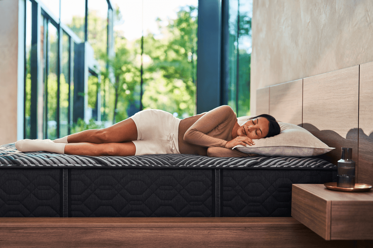 Beautyrest Black® Series One 13.5" Extra Firm Mattress - Prioka
