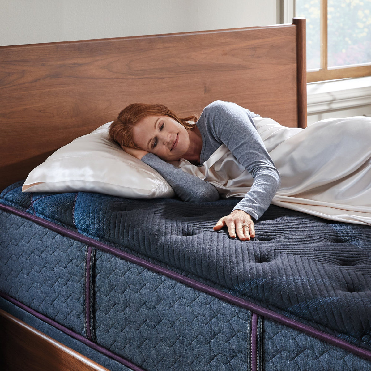 Beautyrest World Class Level Three Medium-Firm Mattress - Prioka