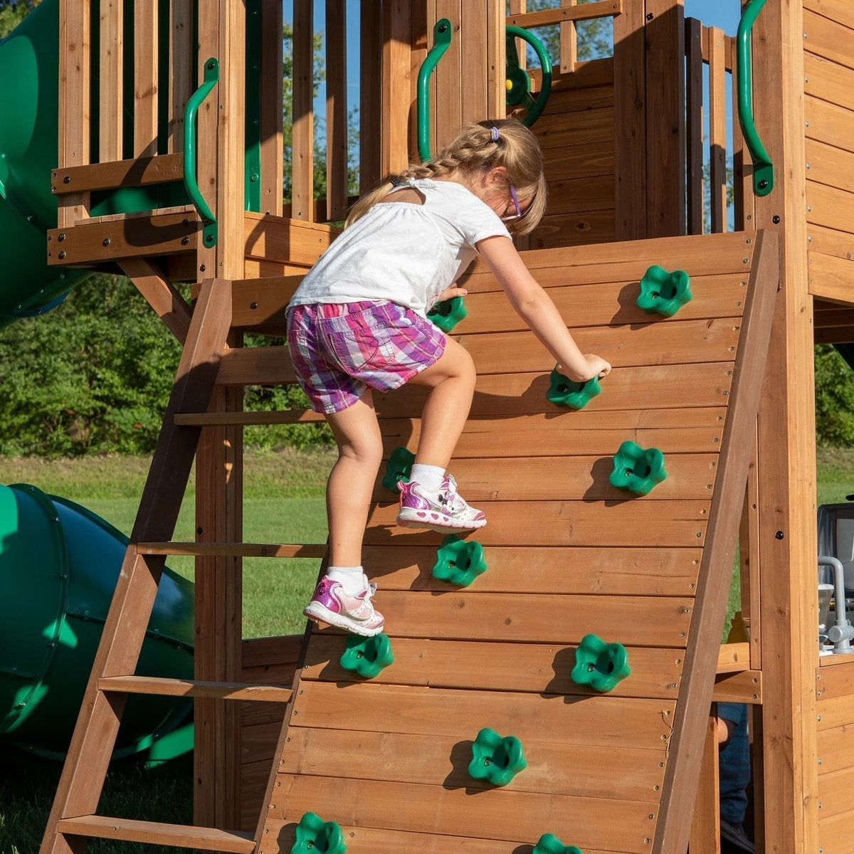 Bristol Point Swing Set – Shipping & Assembly Included - Prioka