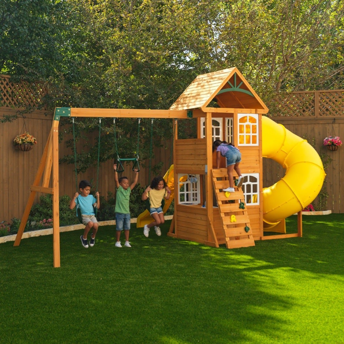 Castlewood Swing Set - Prioka