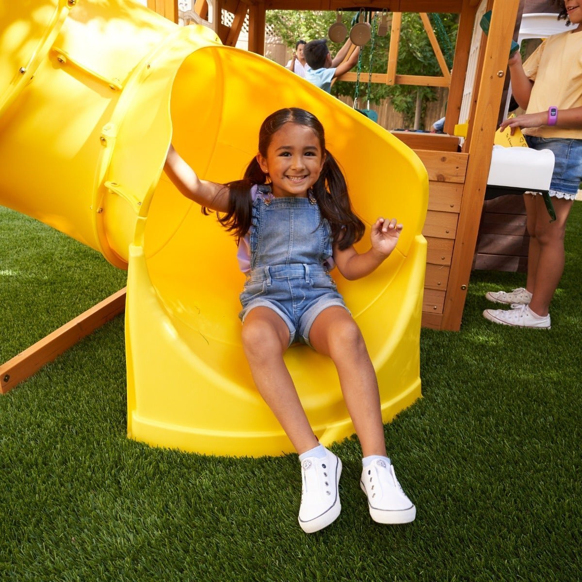 Castlewood Swing Set - Prioka