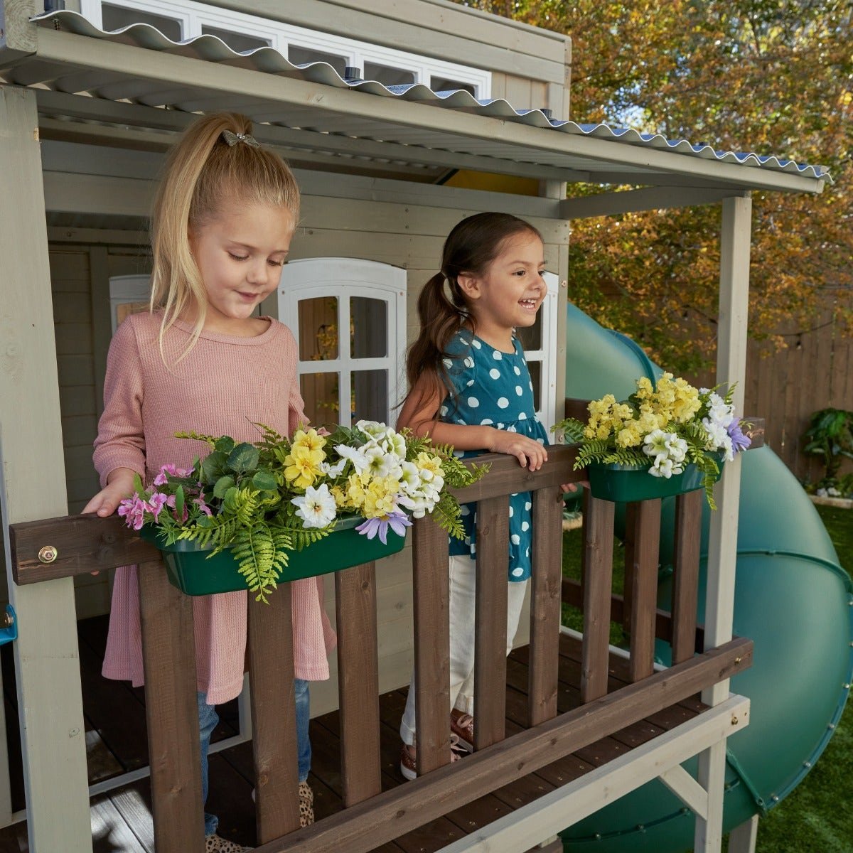 Cozy Escape Playhouse – Installation Available - Prioka