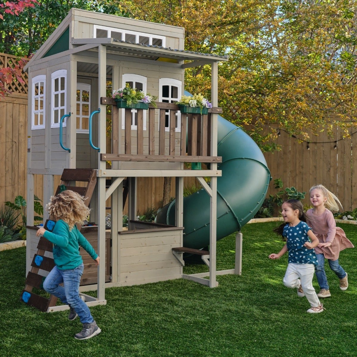 Cozy Escape Playhouse – Installation Available - Prioka