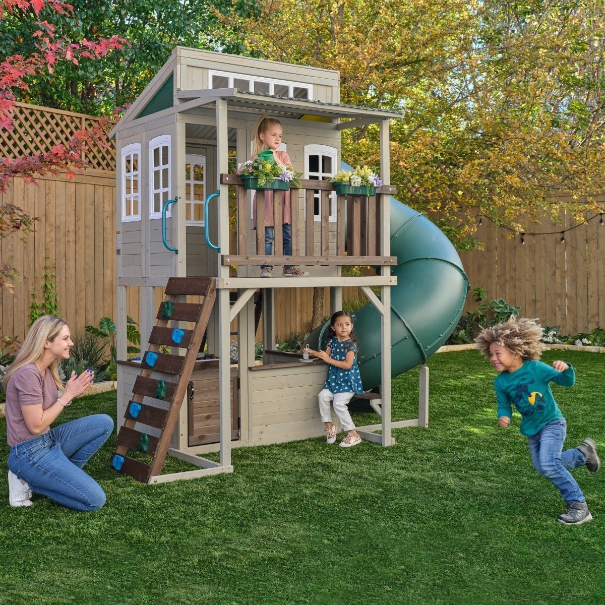 Cozy Escape Playhouse – Installation Available - Prioka