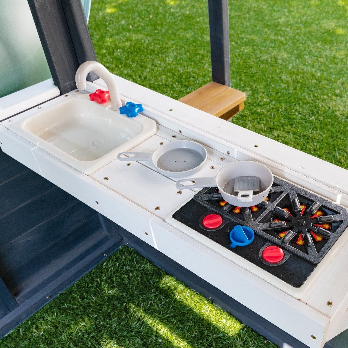 Cozy Escape Playhouse – Navy – Installation Available - Prioka