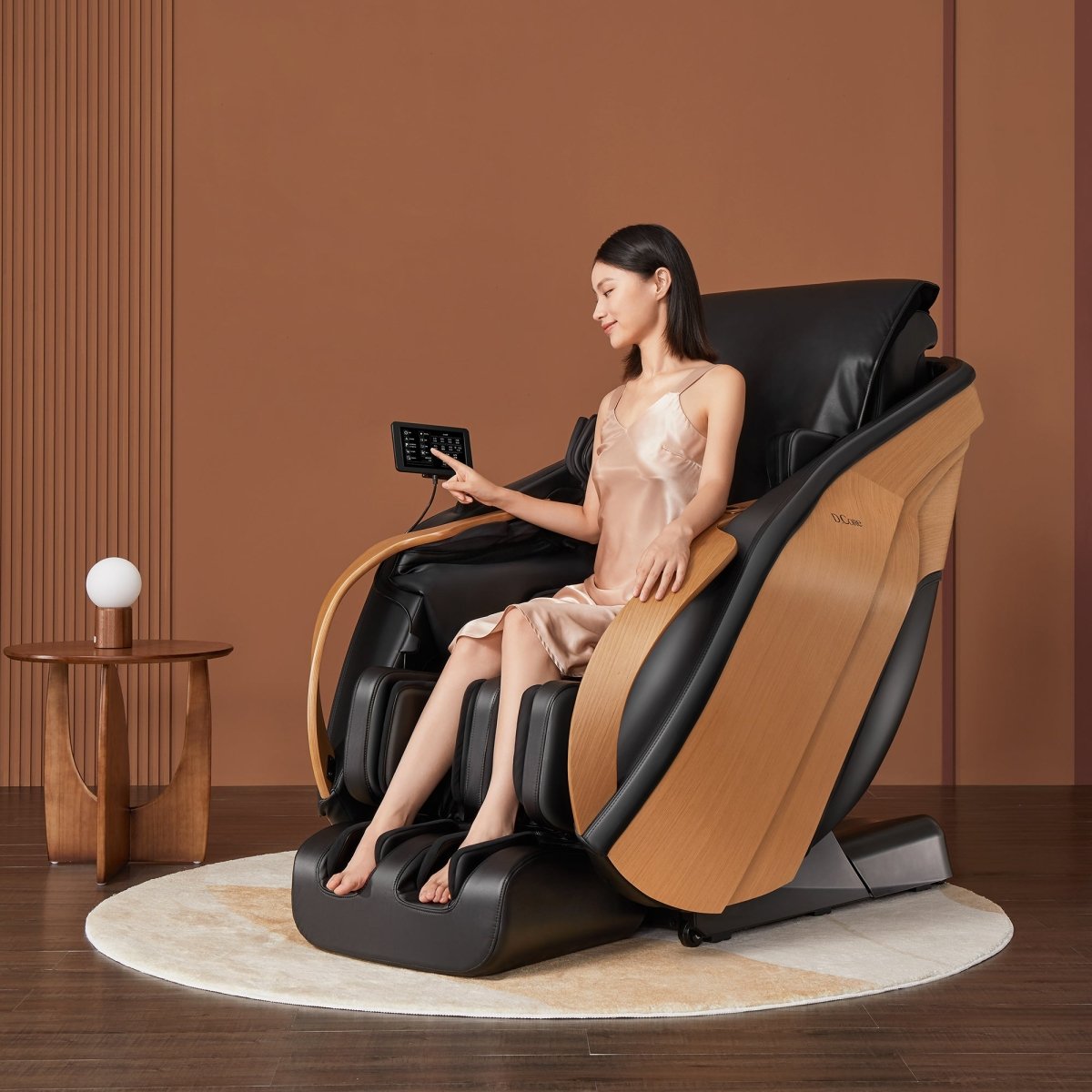 DCore 2 - Made in Japan Ultra Premium Massage Chair w/ Oak Side Panels - Prioka