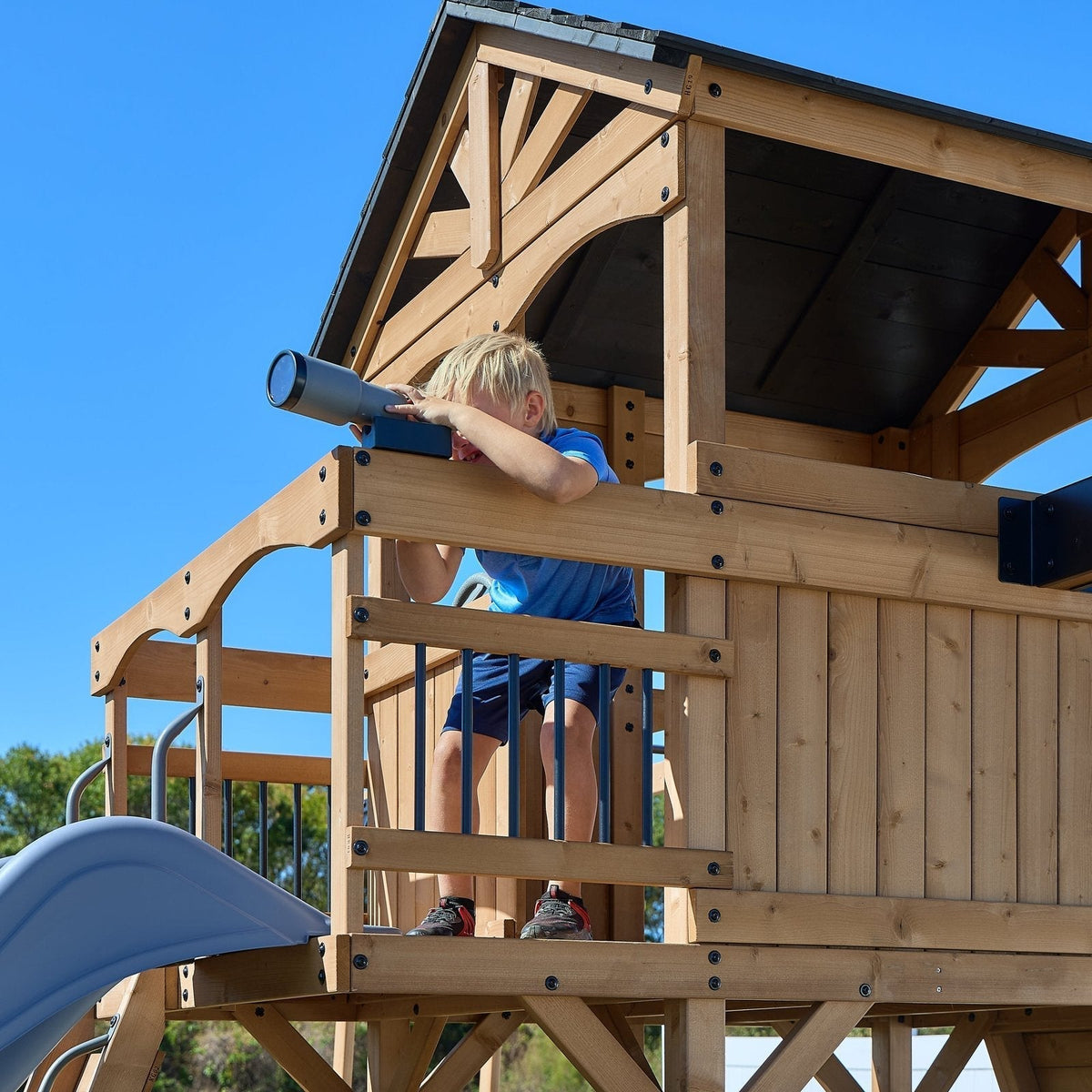 Dover Bay Swing Set with Monkey Bars - Prioka