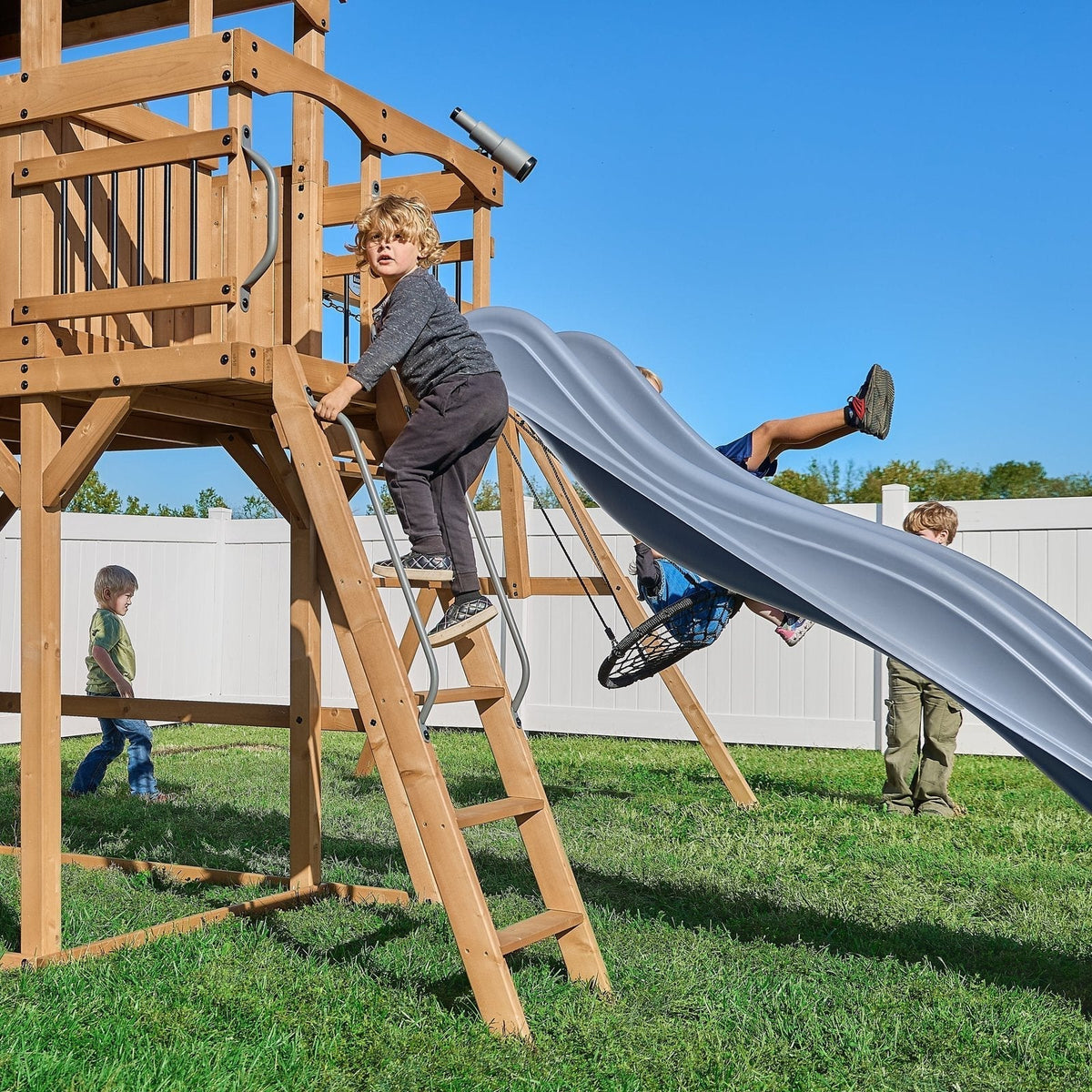 Dover Bay Swing Set with Monkey Bars - Prioka