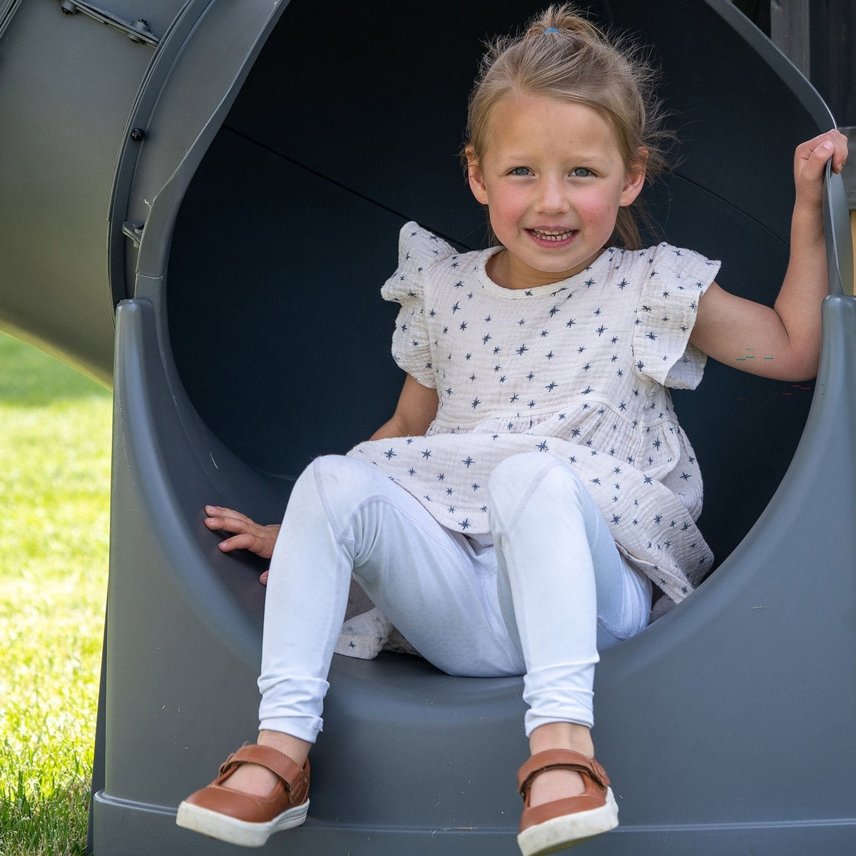 Dover Bay Swing Set with Tube Slide - Prioka