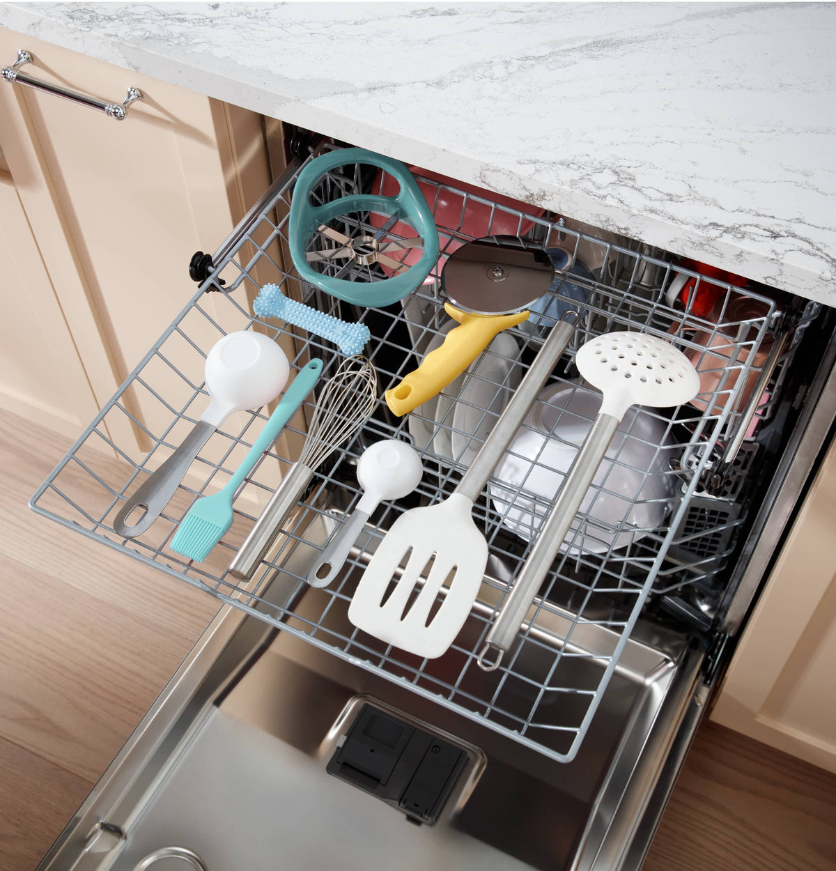 GE – 24″ Top Control Built-In Stainless Steel Tub Dishwasher with 3rd Rack, Sanitize Cycle and 47 dBA – Slate