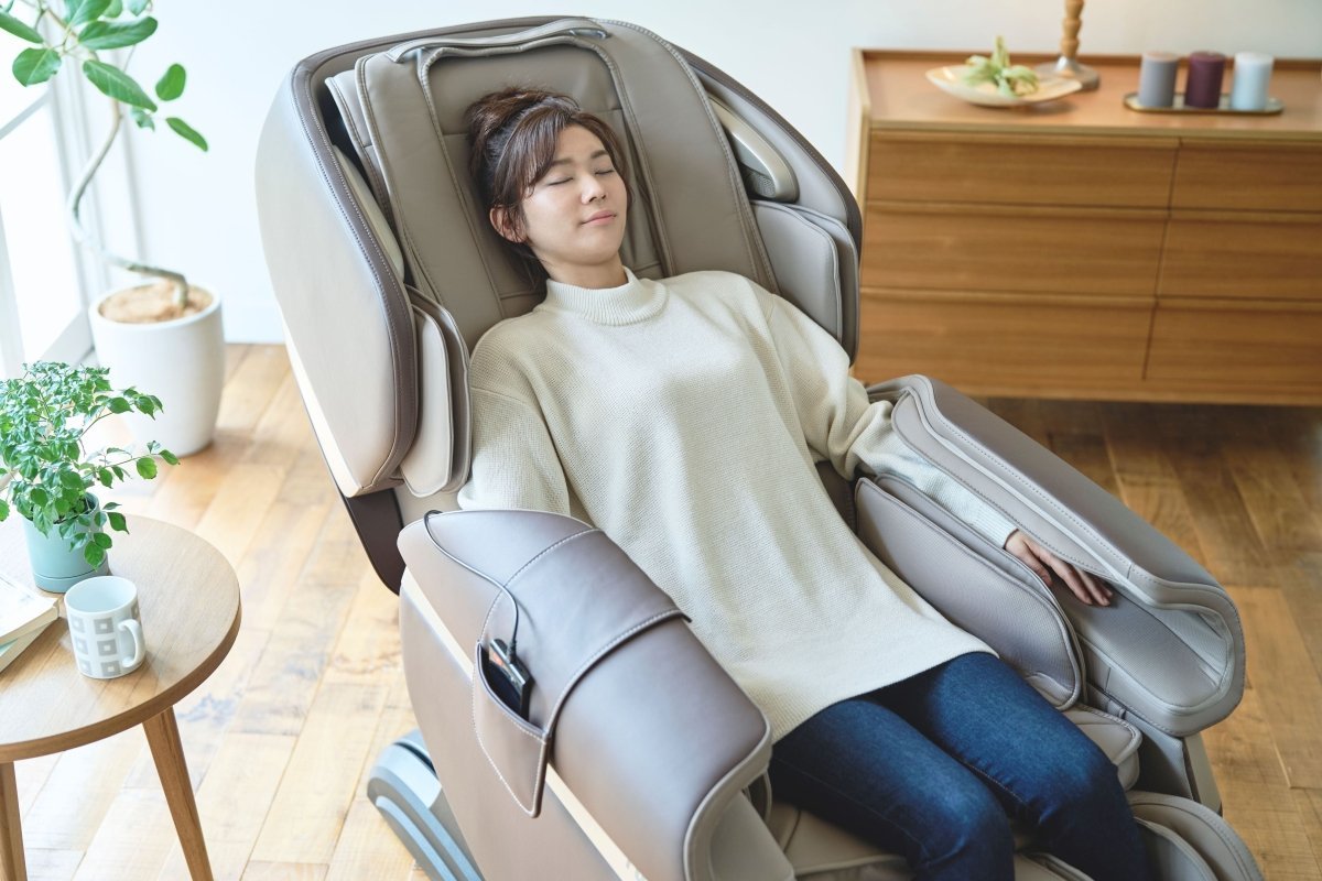 Fujiryoki MR6000 Calm Plus Massage Chair - Prioka