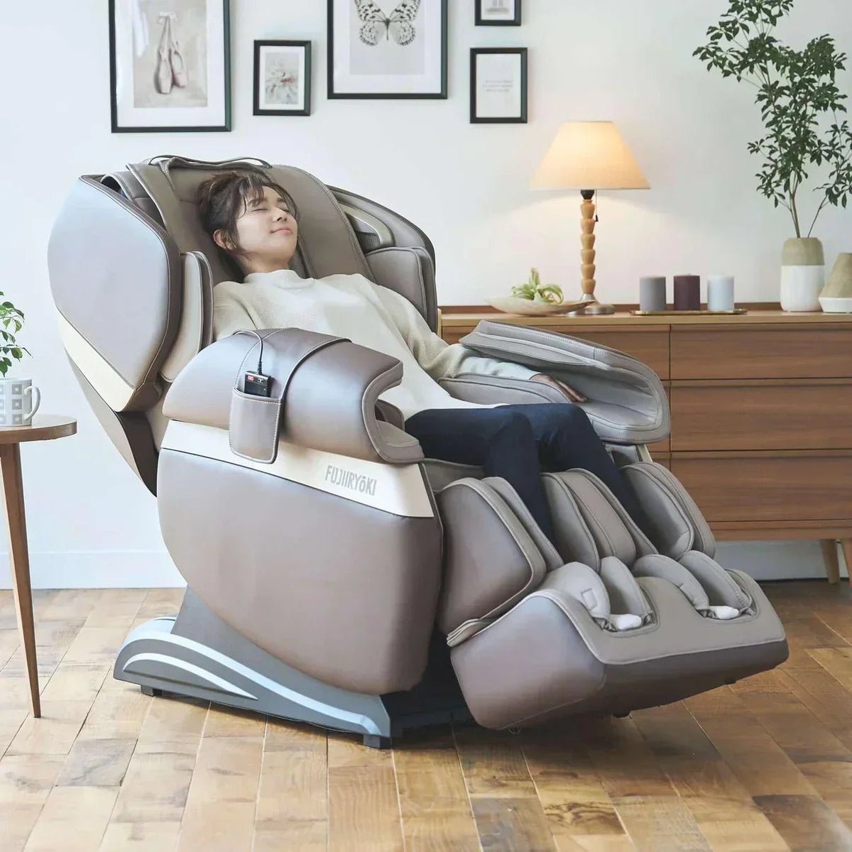 Fujiryoki MR6000 Calm Plus Massage Chair - Prioka