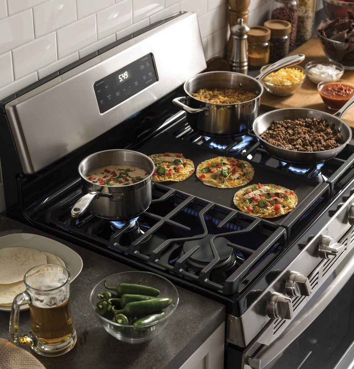 GE 30″ Freestanding Gas Range - Prioka