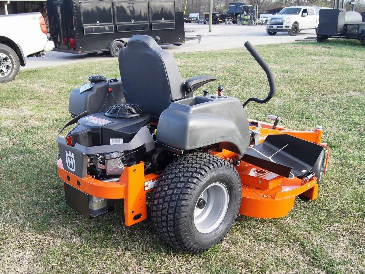 Husqvarna MZ61 61″ Zero Turn Lawns Mowers 24HP KAW (Scratch and Dent) - Prioka