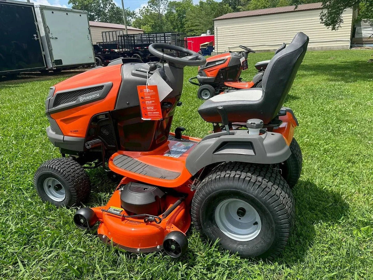 Husqvarna TS 148XK 48″ Lawns Tractors 24HP KOH (Scratch and Dent) - Prioka