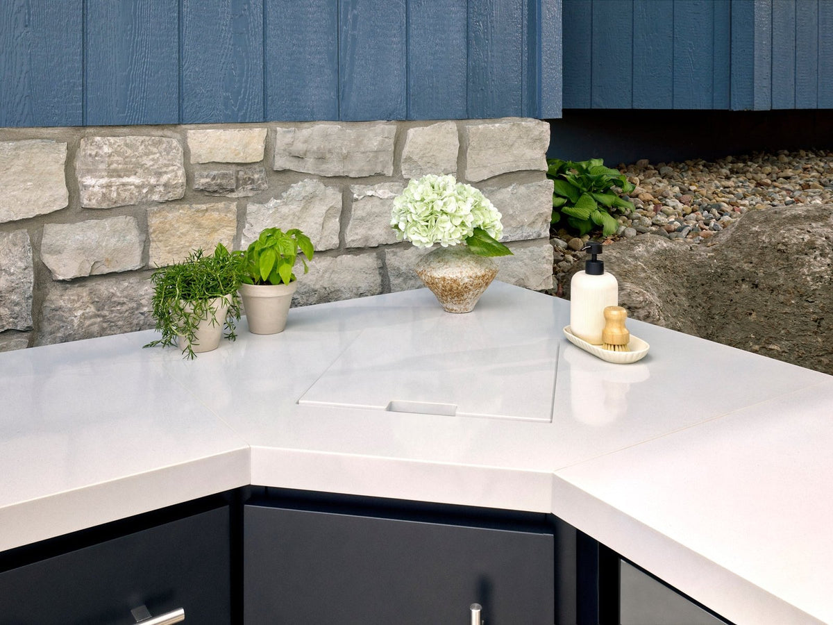 Emory Corner Outdoor Kitchen Island – Combo