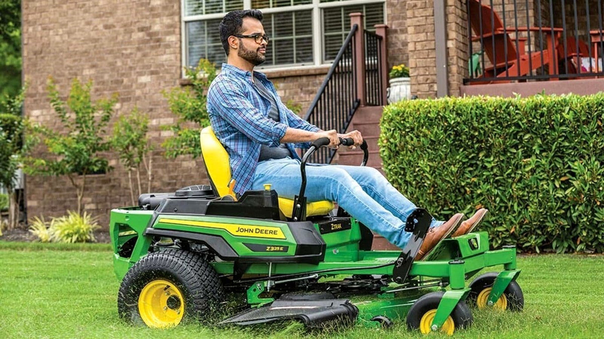 John Deere Z325E ZTrak Zero Turn Mower with 48-Inch Accel Deep Deck - Prioka