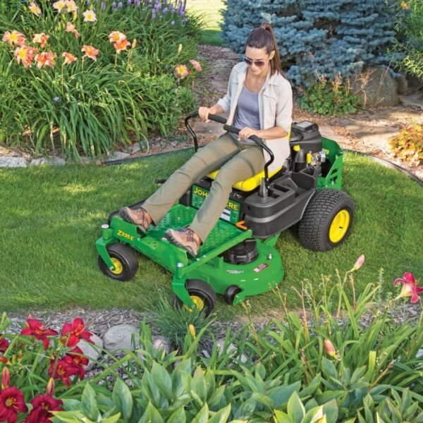 John Deere Ztrak Z335E Zero-Turn Ride-on Mower - Prioka