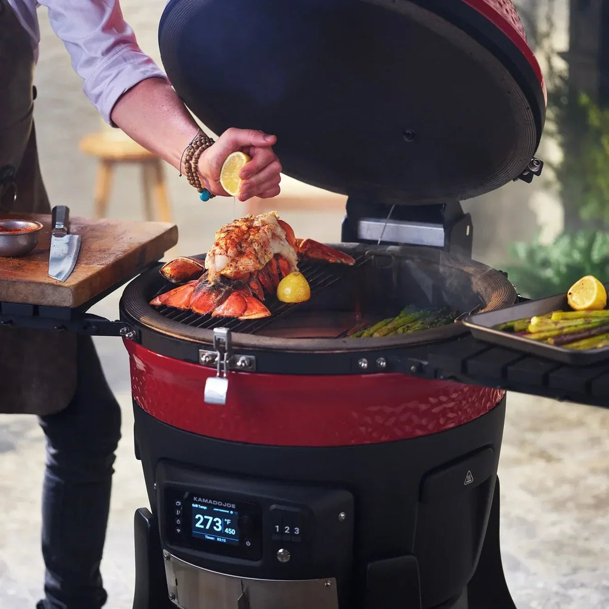 Kamado Joe Konnected Joe 18-Inch Digital Charcoal Grill and Smoker with Cart - Prioka