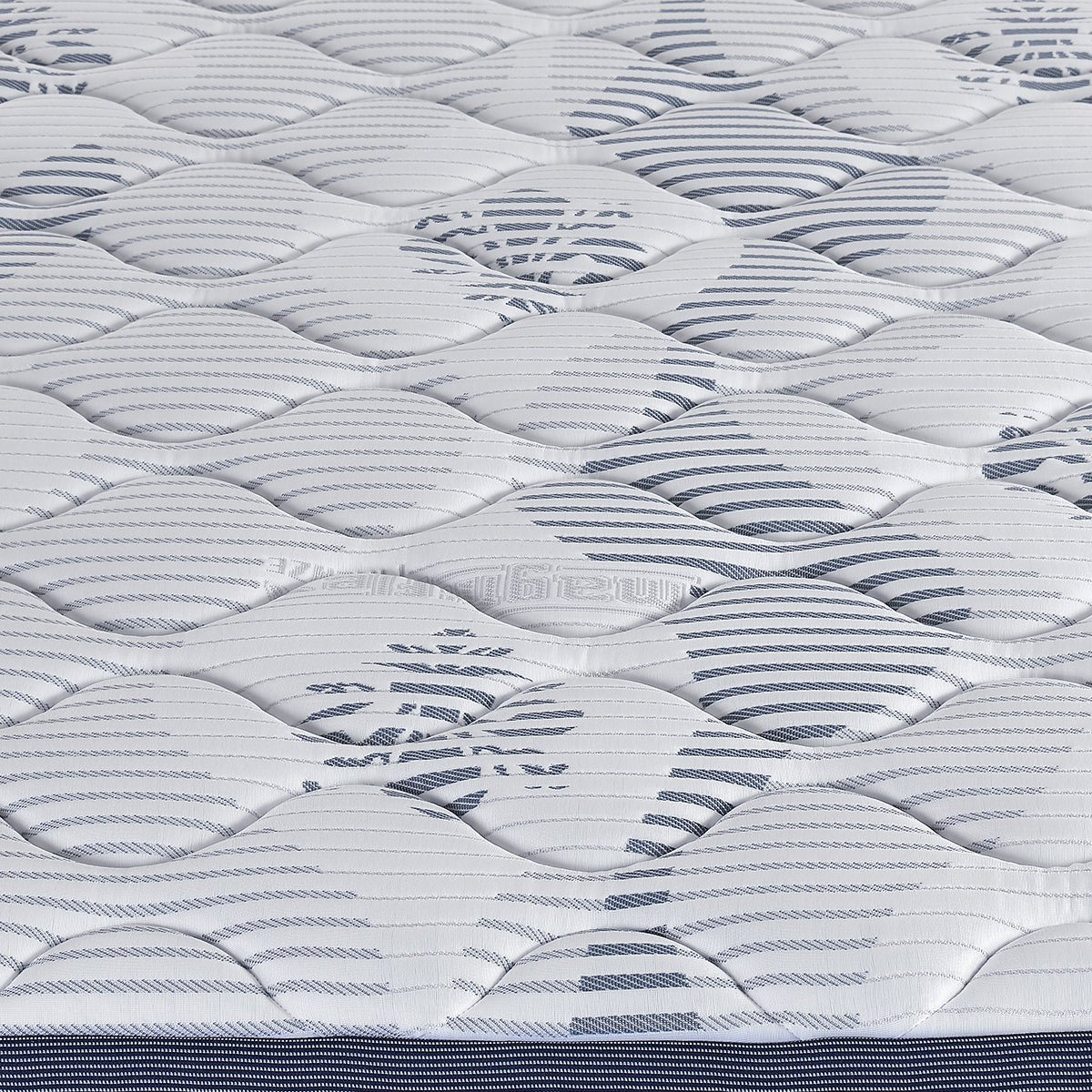 Magniflex Magnicool 10 Firm Luxury Italian Mattress with Temperature-Regulating Fabric - Prioka