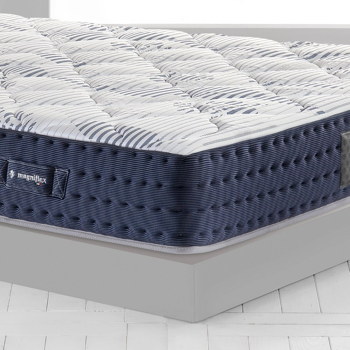 Magniflex Magnicool 10 Soft Mattress with Aquabreeze Support - Prioka