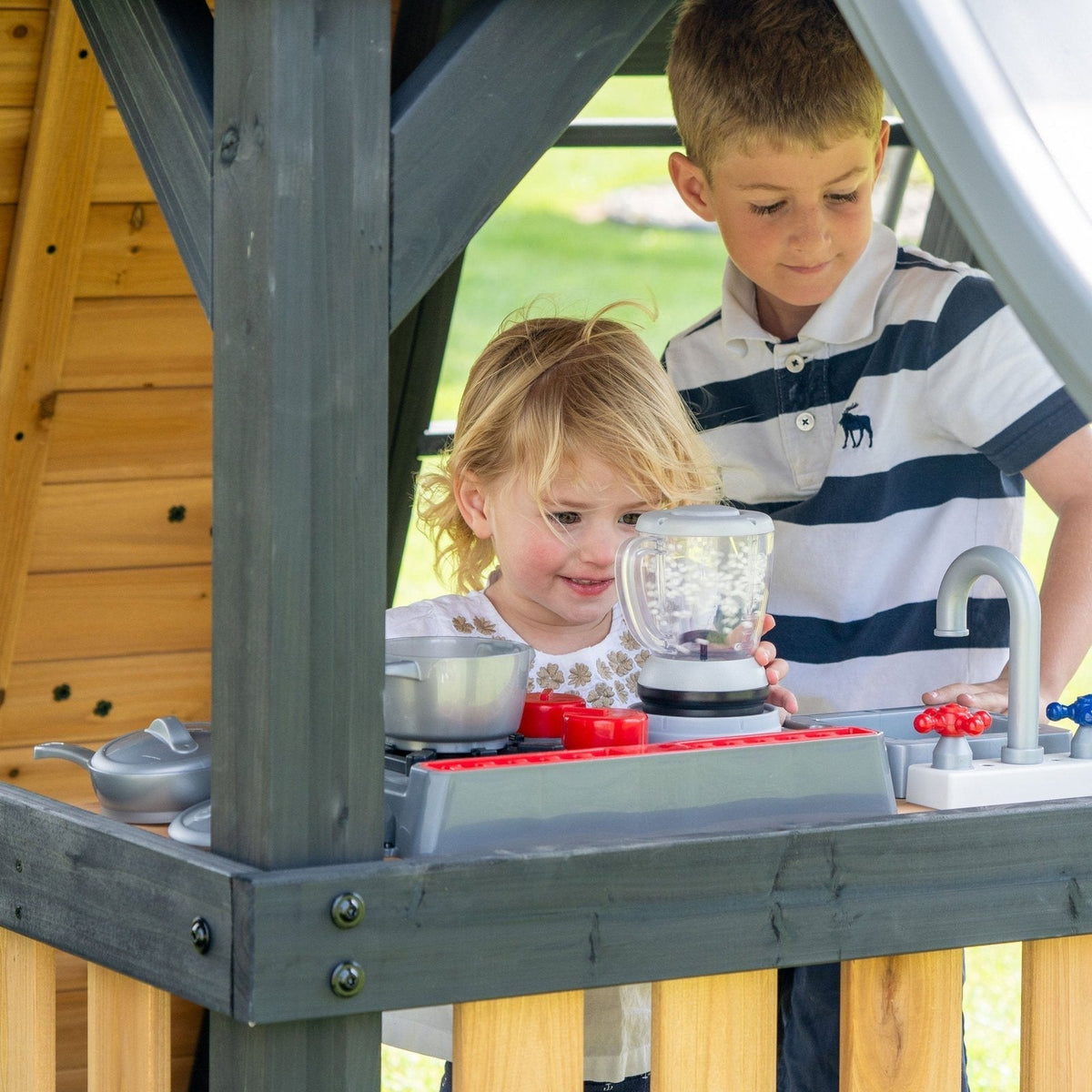 Magnolia Falls Swing Set - Prioka